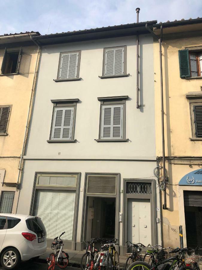 Art Apartment Porta A Prato Florence Ngoại thất bức ảnh